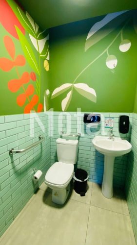 SALA COMERCIAL