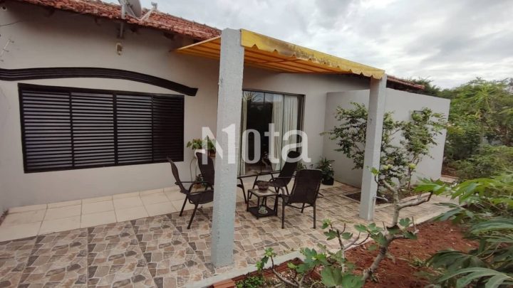 CASA - JARDIM SANTA MÔNICA II
