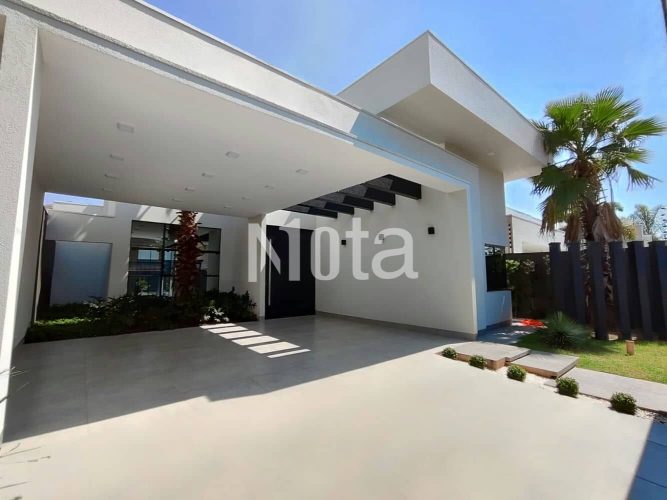 CASA - RESIDENCIAL NOVA ITÁLIA 