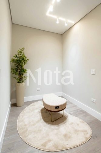 CASA - CONDOMÍNIO FECHADO 