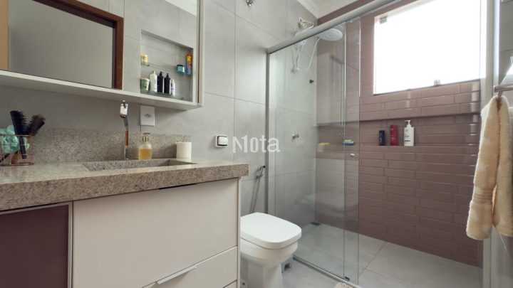 CASA - RESIDENCIAL BOURBON