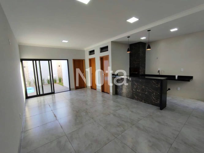CASA - JARDIM  ATLÂNTICO  V