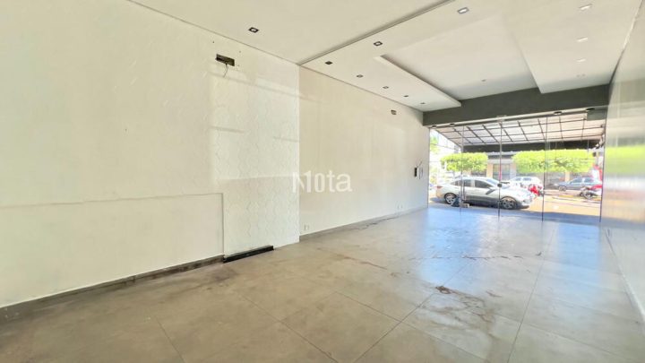 SALA COMERCIAL