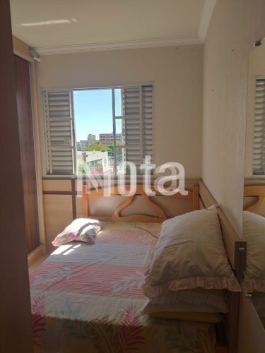 APARTAMENTO - ZONA 1