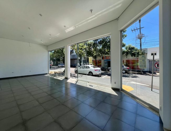 SALA COMERCIAL - ZONA 1 