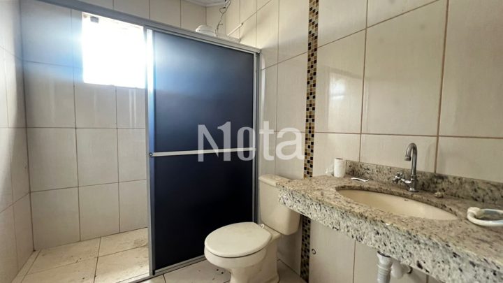 APARTAMENTO - ZONA 1 