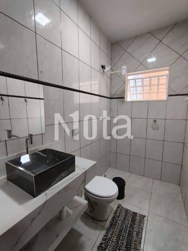 CASA - JARDIM CÉU AZUL 