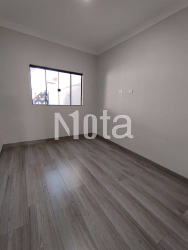 CASA - RESIDENCIAL  VIVIANE