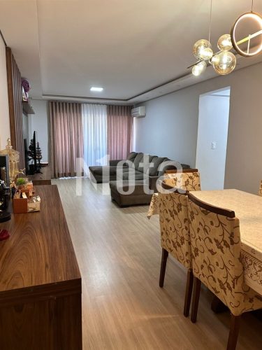 APARTAMENTO - ZONA 1