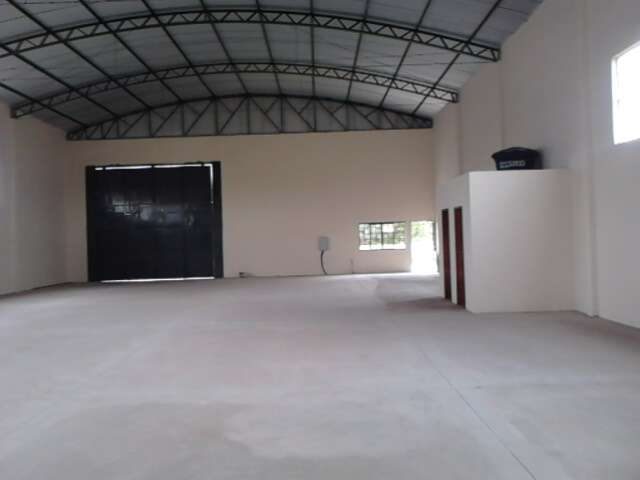 SALÃO COMERCIAL -  COMPLEXO INSDUSTRIA BATAGLIA 