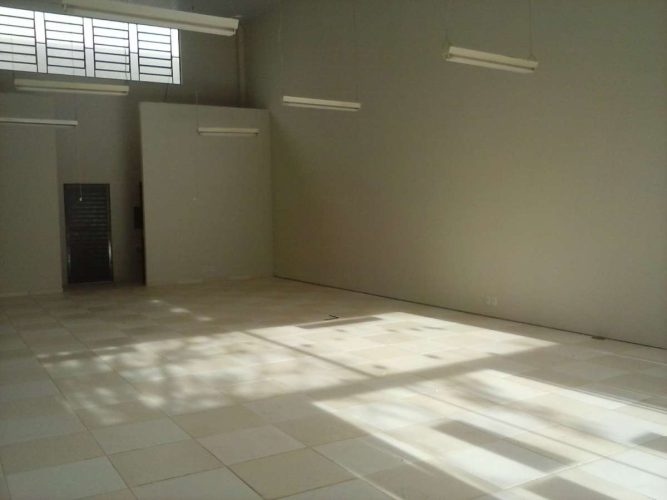 SALAO COMERCIAL