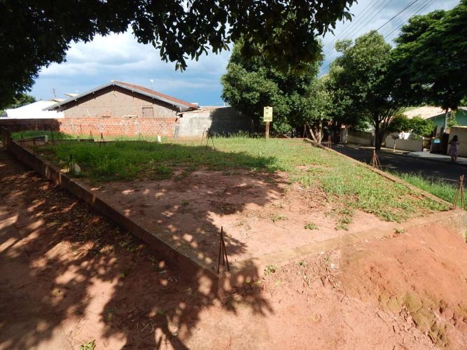 TERRENO -  JARDIM VITÓRIA 