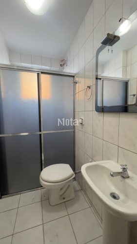 APARTAMENTO - ZONA DE ARMAZEM 