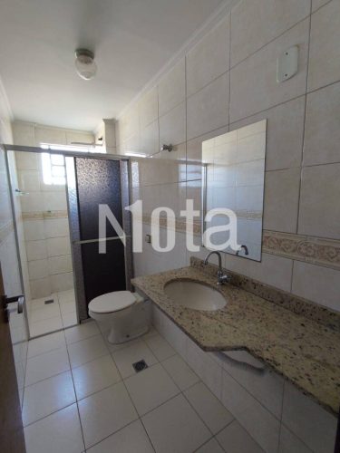 APARTAMENTO  -  ZONA 1 