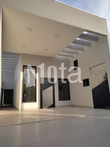 CASA - JARDIM UNIVERSIDADE III