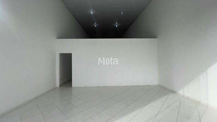 SALAO COMERCIAL