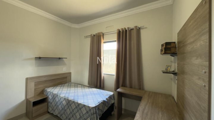 CASA - JARDIM UNIVERSIDADE 