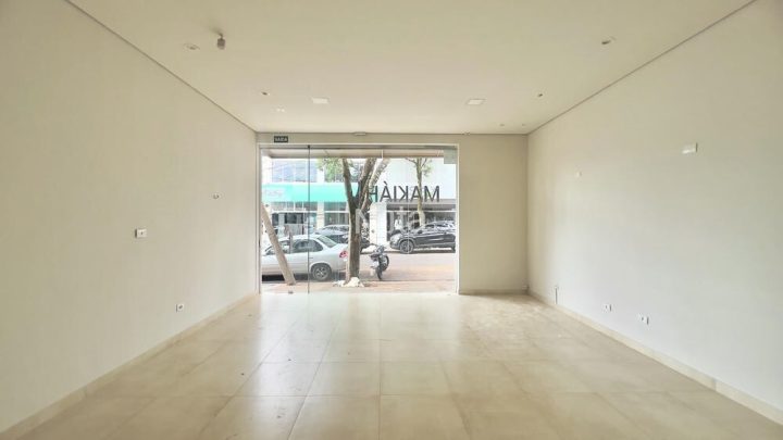 SALA COMECIAL