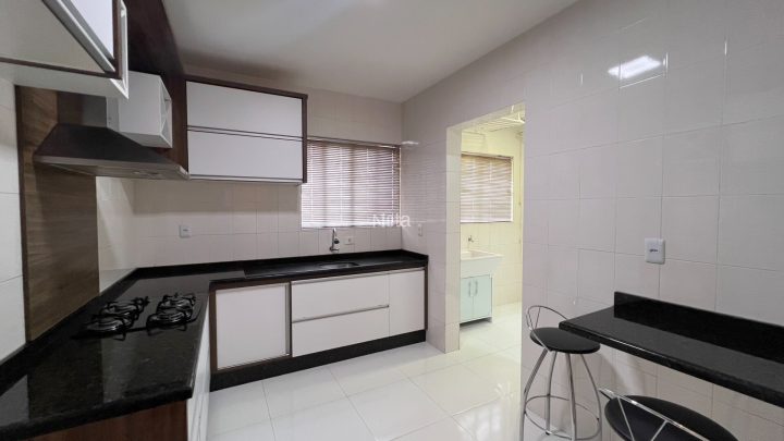 APARTAMENTO -  ZONA DE ARMAZEM