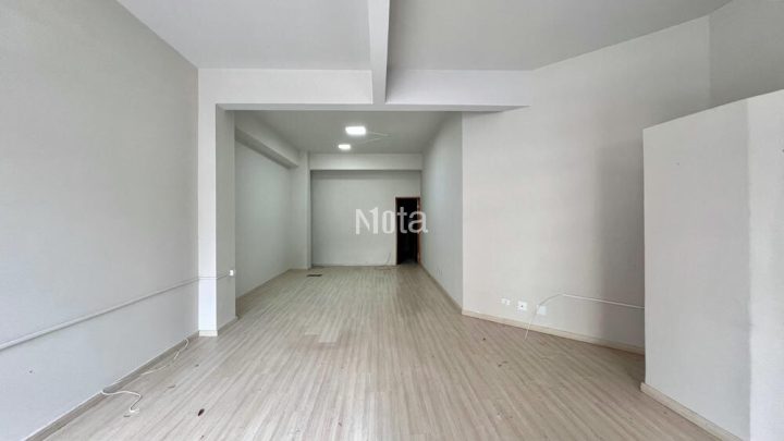 SALA COMERCIAL - ZONA 1 