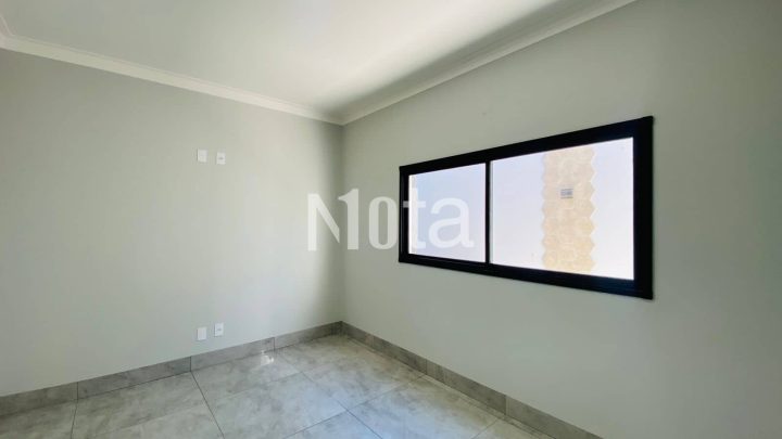 CASA - JARDIM  ATLÂNTICO  V