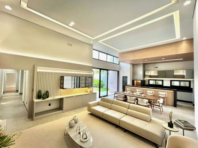 CASA - CONDOMÍNIO FECHADO 