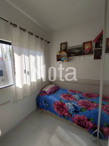 CASA - JARDIM METROPOLITANO 