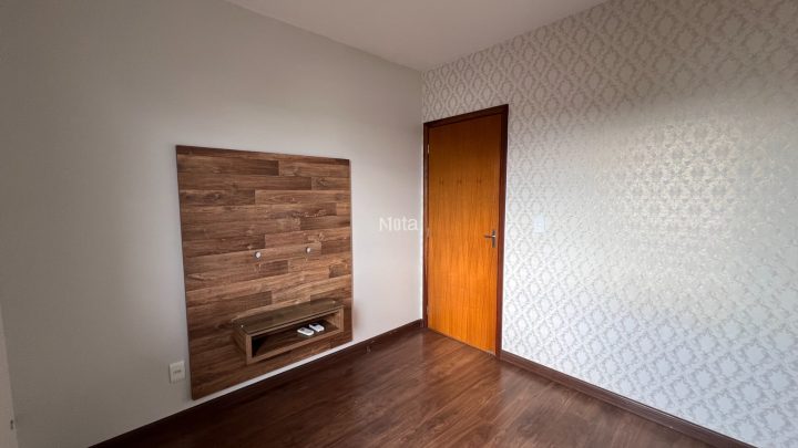 APARTAMENTO -  ZONA DE ARMAZEM