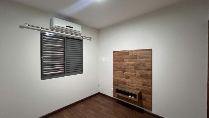 APARTAMENTO -  ZONA DE ARMAZEM